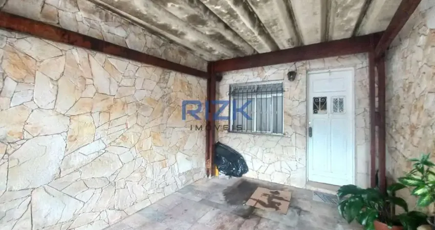 Casa 3 dormitórios na Aclimação