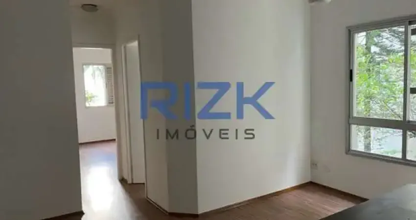 Lindo Apartamento na Aclimação com varanda
