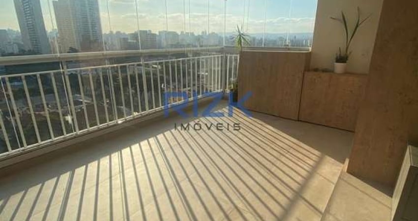Apartamento com Varanda Gourmet