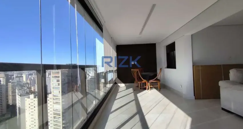 Apartamento com 3 quartos para alugar na Rua Nilo, Aclimação, São Paulo