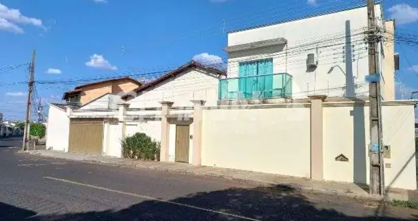 Casa com 3 quartos à venda no Jardim Patrícia, Uberlândia