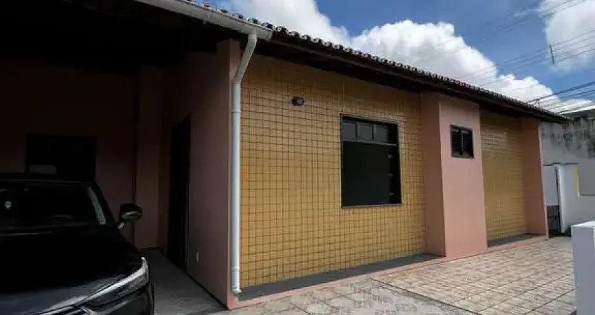 Casa em condomínio fechado no turu - perto da reserva do itapiracó…