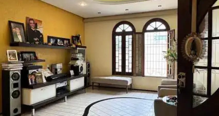 Casa no recanto dos vinhais  - depois do berlin . próximo a via expressa e shopp