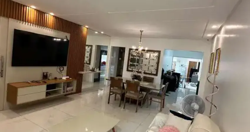 Casa em condomínio fechado com 3 quartos à venda na Rua Dois, 8678, Planalto Vinhais I, São Luís