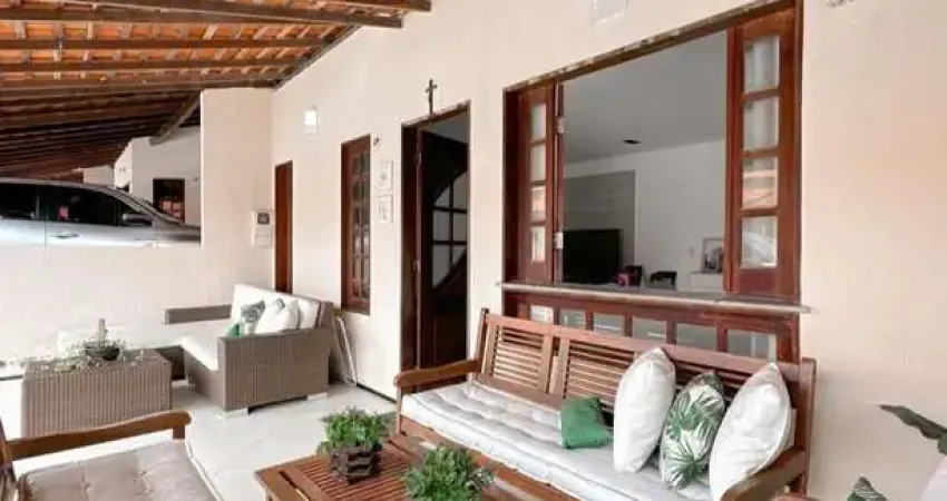 Casa em condomínio fechado com 3 quartos à venda na Rua Vinte e Seis, 429429, Cohajap, São Luís