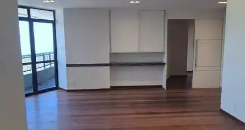 Apartamento com 4 quartos para alugar na Rua dos Currupiões, 7867, São Marcos, São Luís