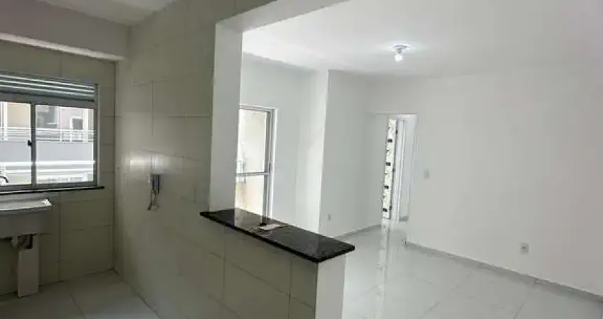 Apartamento com 3 quartos para alugar na Estrada Velha Pimenta, 9786, Alto do Calhau, São Luís