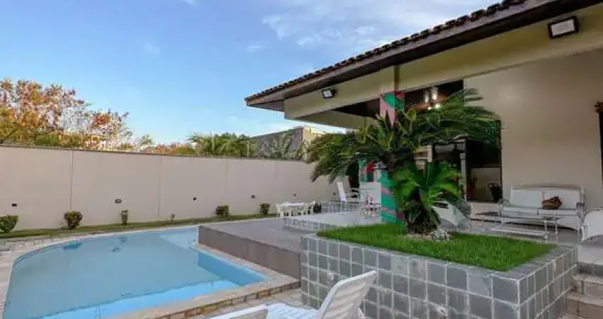 Casa com 4 quartos à venda na Avenida Neiva Moreira, 234, Calhau, São Luís