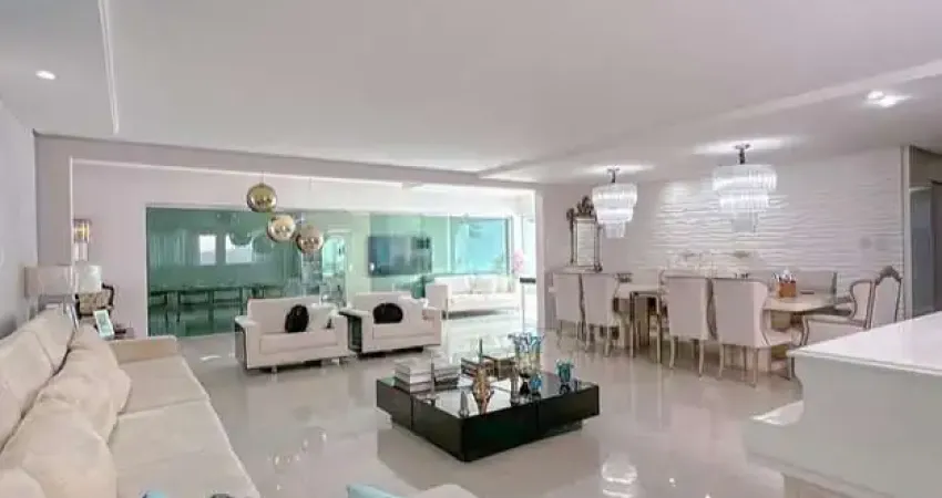 Casa em condomínio fechado com 5 quartos à venda na Avenida Avicênia, 2421, Calhau, São Luís