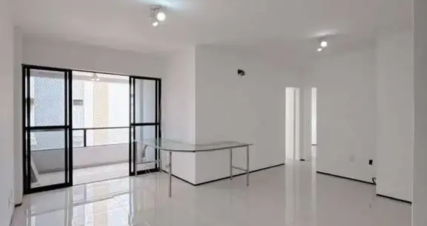 Apartamento com 2 quartos à venda na Rua das Alamandas, 3412, Jardim Renascença, São Luís