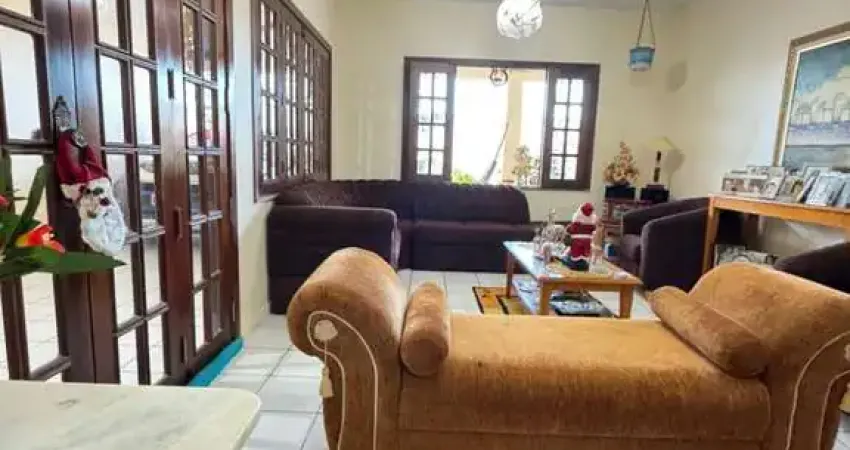 Casa com 3 quartos à venda na Rua Um, 7534, Cohajap, São Luís