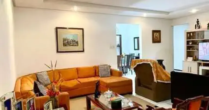 Casa com 3 quartos à venda na Avenida da Universidade, 67944, Cohafuma, São Luís