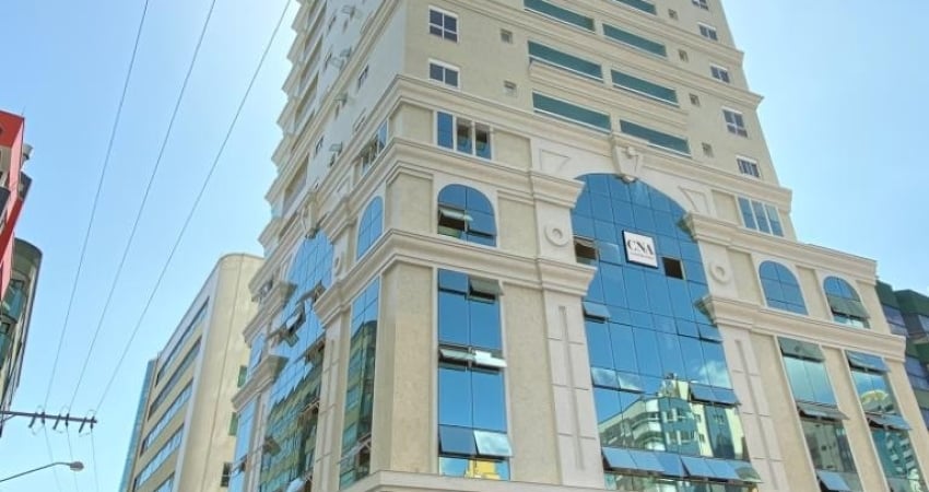 Apartamento com 4 quartos à venda na Rua 231, 37, Meia Praia, Itapema