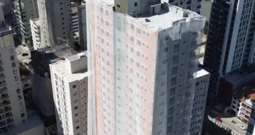 Apartamento com 4 quartos à venda na Rua 319, 388, Meia Praia, Itapema
