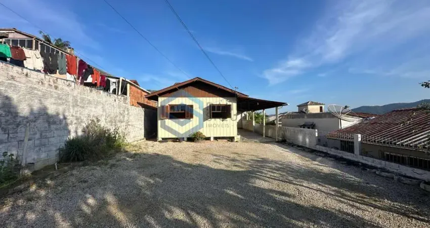 Casa com 2 quartos à venda na Rua Alemanha, 20, Jardim Janaina, Biguaçu