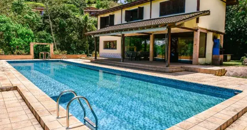 Casa com 3 quartos à venda no Centro, Ilhabela