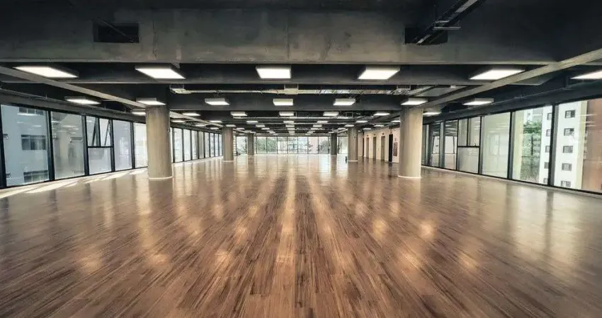 Barracão / Galpão / Depósito com 6 salas para alugar em Pinheiros, São Paulo