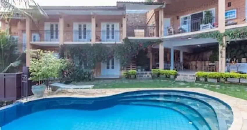 Casa em condomínio fechado com 10 quartos para alugar na Vila, Ilhabela