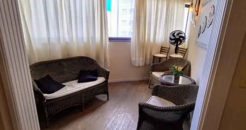 Reformado em pitangueiras, 2 vagas e lazer completo a 2 quadras do mar