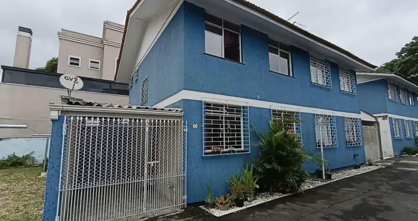 Maravilhoso sobrado em condomínio na melhor região do boqueirão