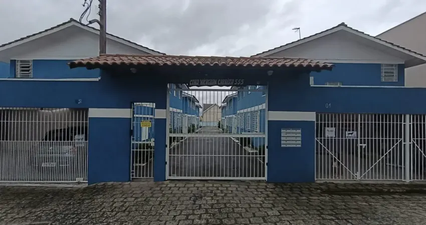 Excelente sobrado em condomínio na melhor região do boqueirão