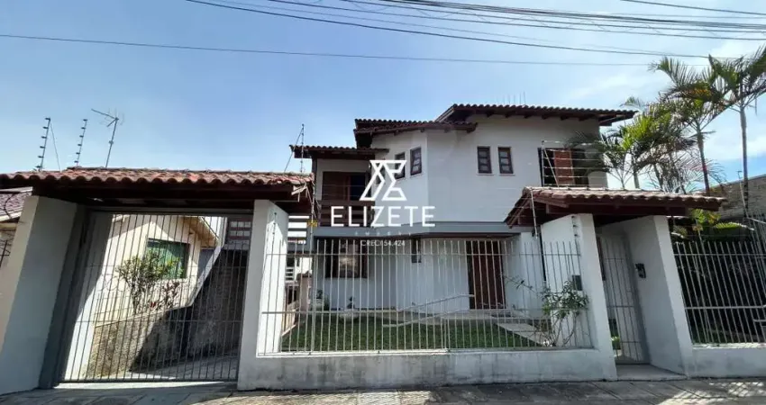 Casa com Piscina em Novo Hamburgo, Bairro Ouro Branco - Imóvel com Móveis Planejados e Espaço Gourmet