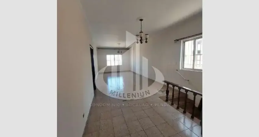 Casa com 2 quartos para alugar no Cerâmica, São Caetano do Sul