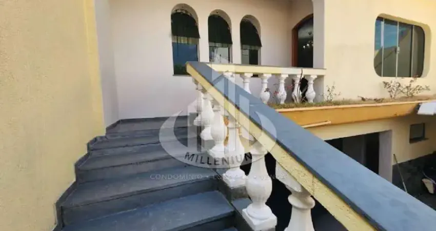 Casa com 3 quartos à venda no Osvaldo Cruz, São Caetano do Sul