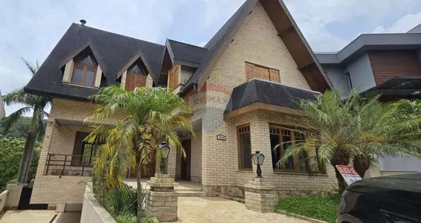 Casa de alto padrão para locação com 4 suítes, 663m² no condomínio gênesis ii – santana de parnaíba/sp