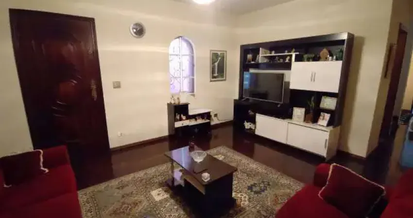 Casa com 2 quartos à venda na Rua Maria José da Silva, 11, Vila Carrão, São Paulo