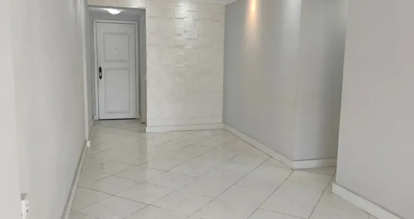 Apartamento à venda 2 quartos com dependência empregada e varanda freguesia jacarepaguá