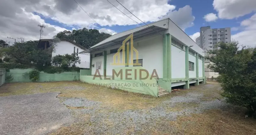 Galpão para Locação em Blumenau, Vorstadt, 4 banheiros, 20 vagas