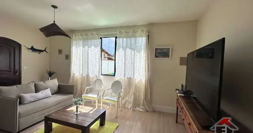 Casa duplex, 5 quartos, 2 suítes, 2 terraços no recanto de itaipuaçu
