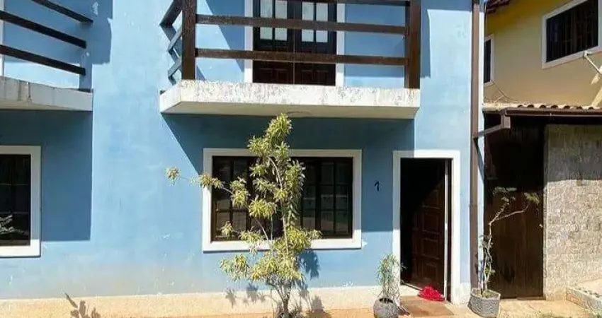 Casa em condomínio fechado com 2 quartos à venda na Rua Adylles Carvalho Manhães, 13, Recanto de Itaipuaçu, Maricá