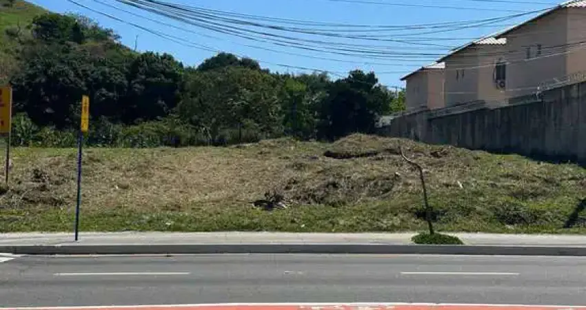 Terreno para construtores com viabilidade para 24 apartamentos