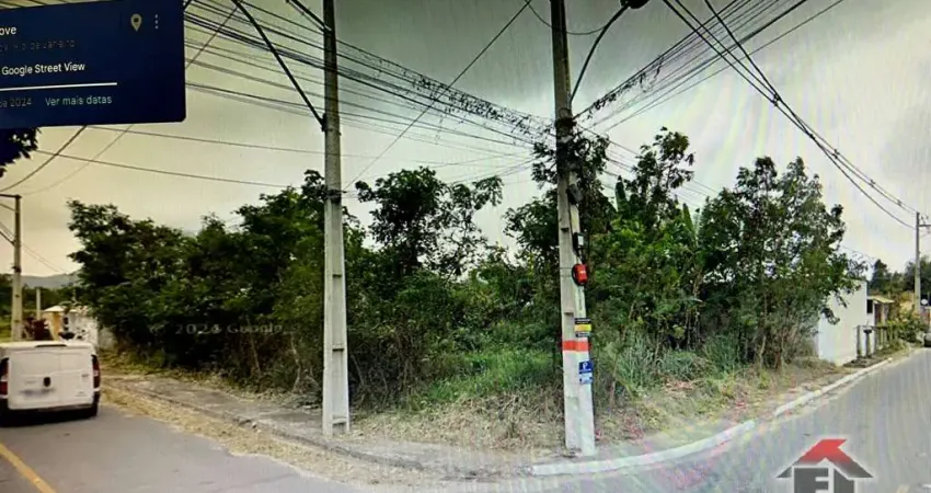 Terreno multi-familiar no 1º loteamento praia de itaipuaçu.