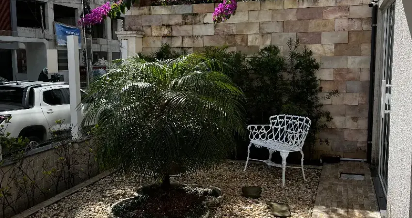 Apartamento com 2 quartos sendo 1 suíte, pedra branca, palhoça/sc