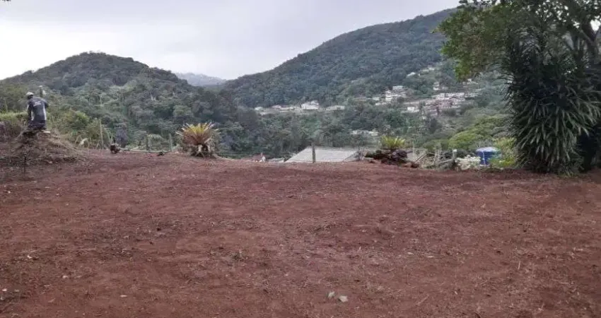 Terreno à venda na Rua Edgard Assumpção, 111, Independência, Petrópolis