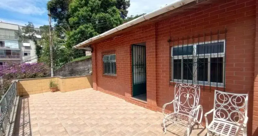 Casa com 3 quartos à venda na Rua Coronel Veiga, 1, Coronel Veiga, Petrópolis