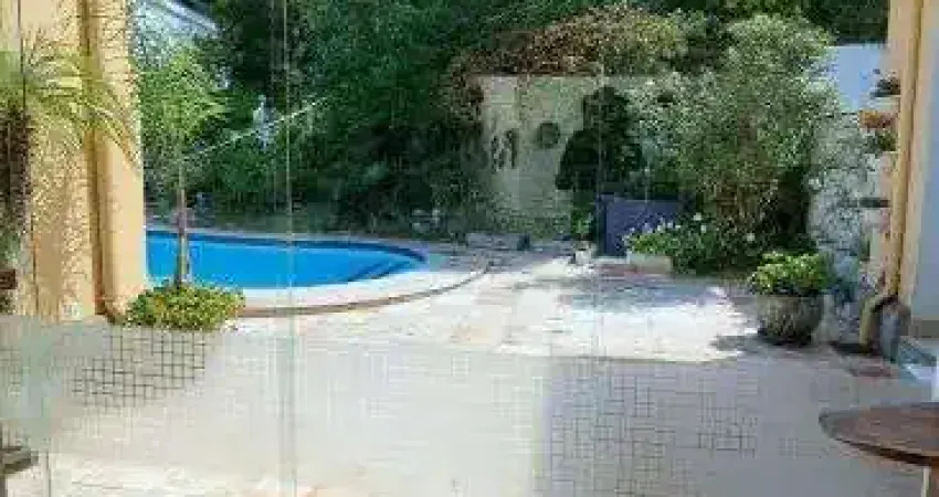 Casa com 5 quartos à venda na Rua Monte Castelo, Coronel Veiga, Petrópolis