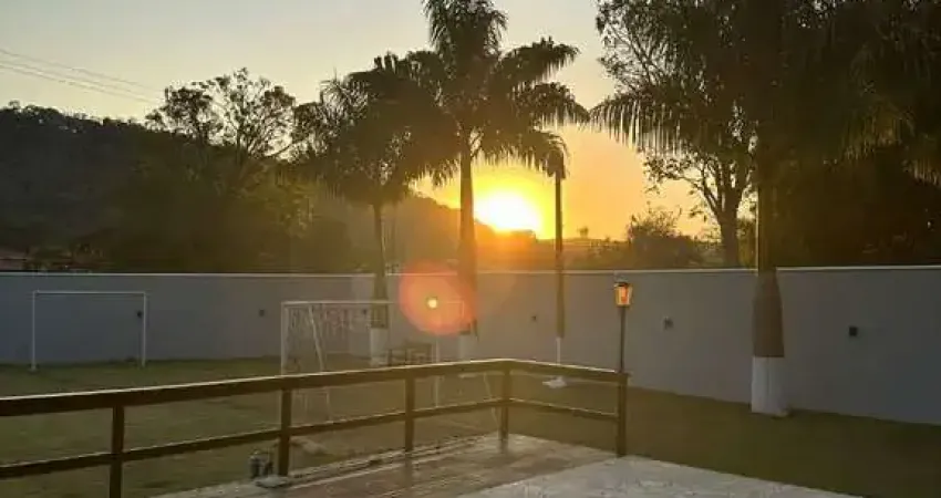 Casa com 3 dormitórios à venda, 250 m² por r$ 900.000,00 - jardim bela vista - vargem grande paulista/sp