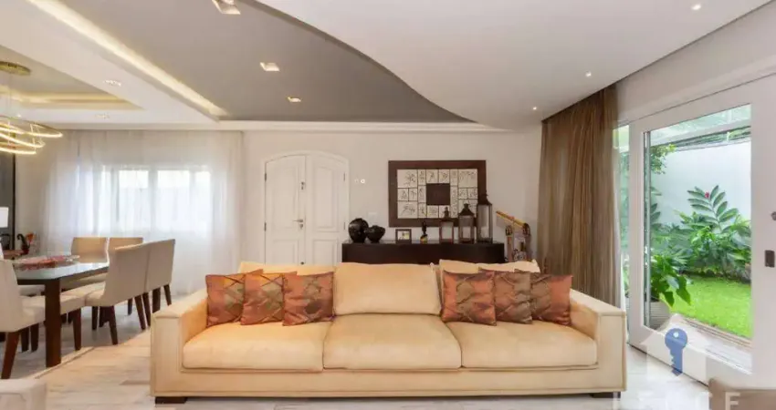 Sobrado com 3 dormitórios à venda, 345 m² por R$ 2.800.000,00 - Campo Belo - São Paulo/SP