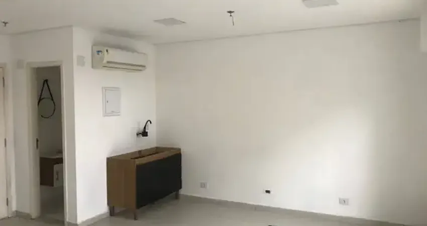 Sala Duplex Comercial 60m² em Santana Braz Leme, com 1 vaga. Braz Leme