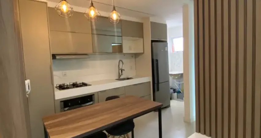Apartamento mobiliado apartamento mobiliado – pronto para morar! • 2 quartos (1 com ar-condicionado) • sala, cozinha e banheiro social • condomínio com elevador, piscinas e quadra poliesportiva • lo