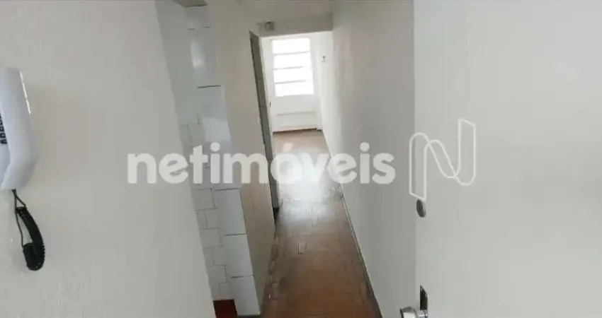 Kitnet / Stúdio para alugar na Rua Camarajibe, 262, Barra Funda, São Paulo