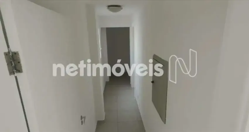 Apartamento com 3 quartos para alugar na Praça República, 123, Centro, Taubaté