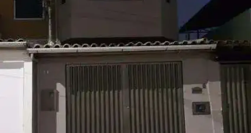 Casa com 3 quartos para alugar na Rua Pedro Garcia, 70, Benfica, Juiz de Fora