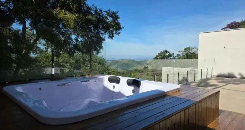 Vendo excelente casa de alto padrão no condomínio parque jardim da serra