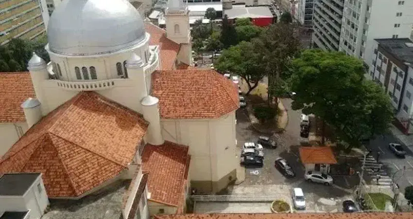Apartamento com 3 quartos para alugar na Rua Carlota Malta, 31, Centro, Juiz de Fora