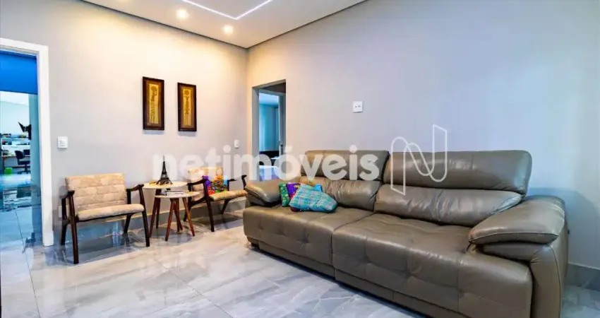 Casa com 3 quartos à venda na Rua Caldeira Brant, Sagrada Família, Belo Horizonte